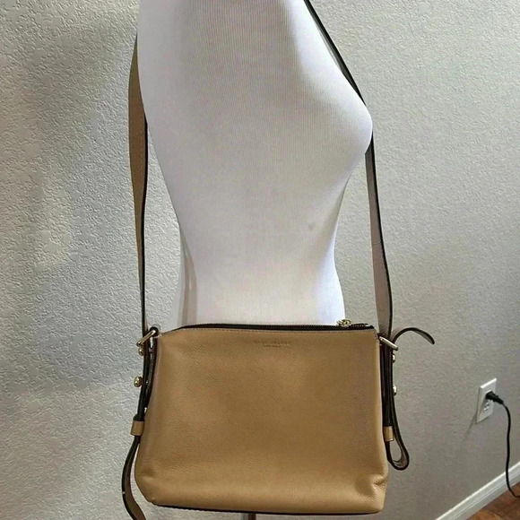 Marc Jacobs Downtown Leather Bag - Picture 2 of 13